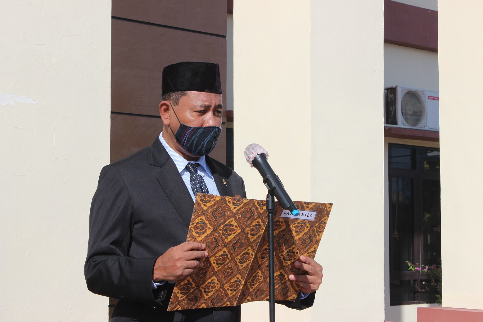 pahlawan 2